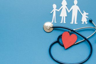 Mutuelle santé famille : comment être bien couvert sans se ruiner ?