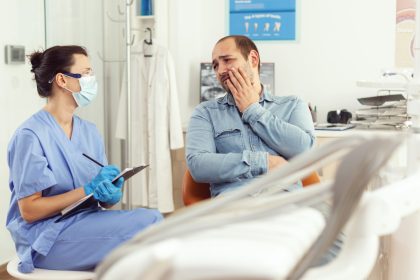 Urgence dentaire : prévenir les complications par une intervention rapide